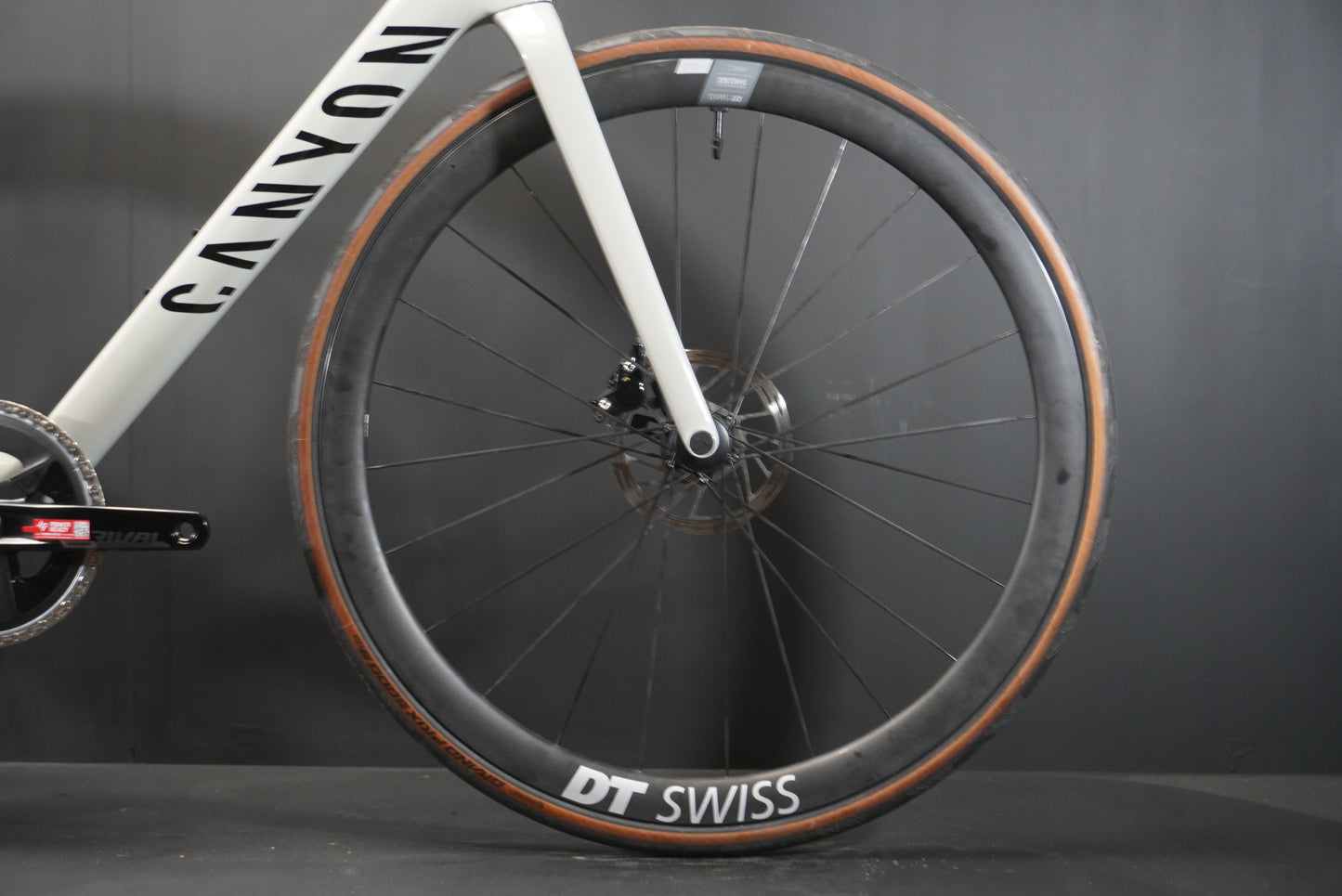 Canyon Endurace CF SL7 AXS Carbon Disc Road Bike 2022 - Medium - Upgraded Wheels