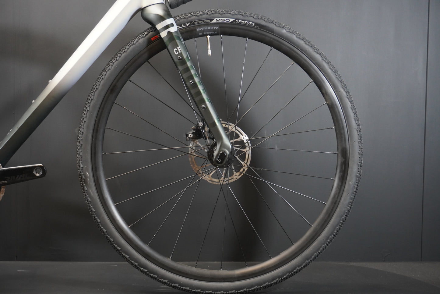 Rondo Ruut CF1 AXS Carbon Disc Gravel Bike 2024 - Medium