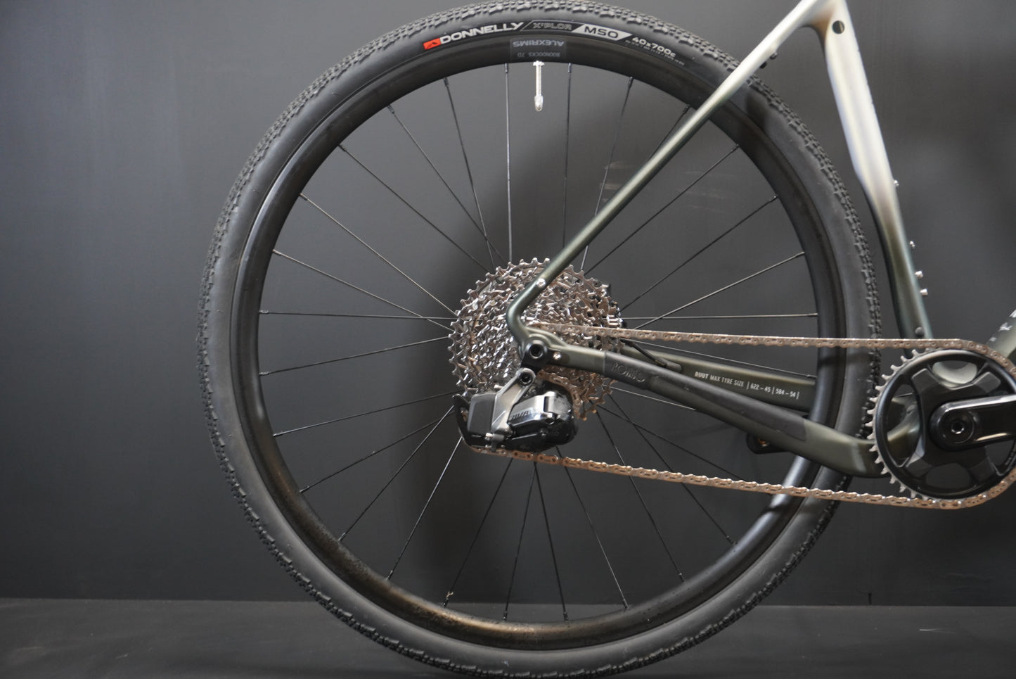 Rondo Ruut CF1 AXS Carbon Disc Gravel Bike 2024 - Medium