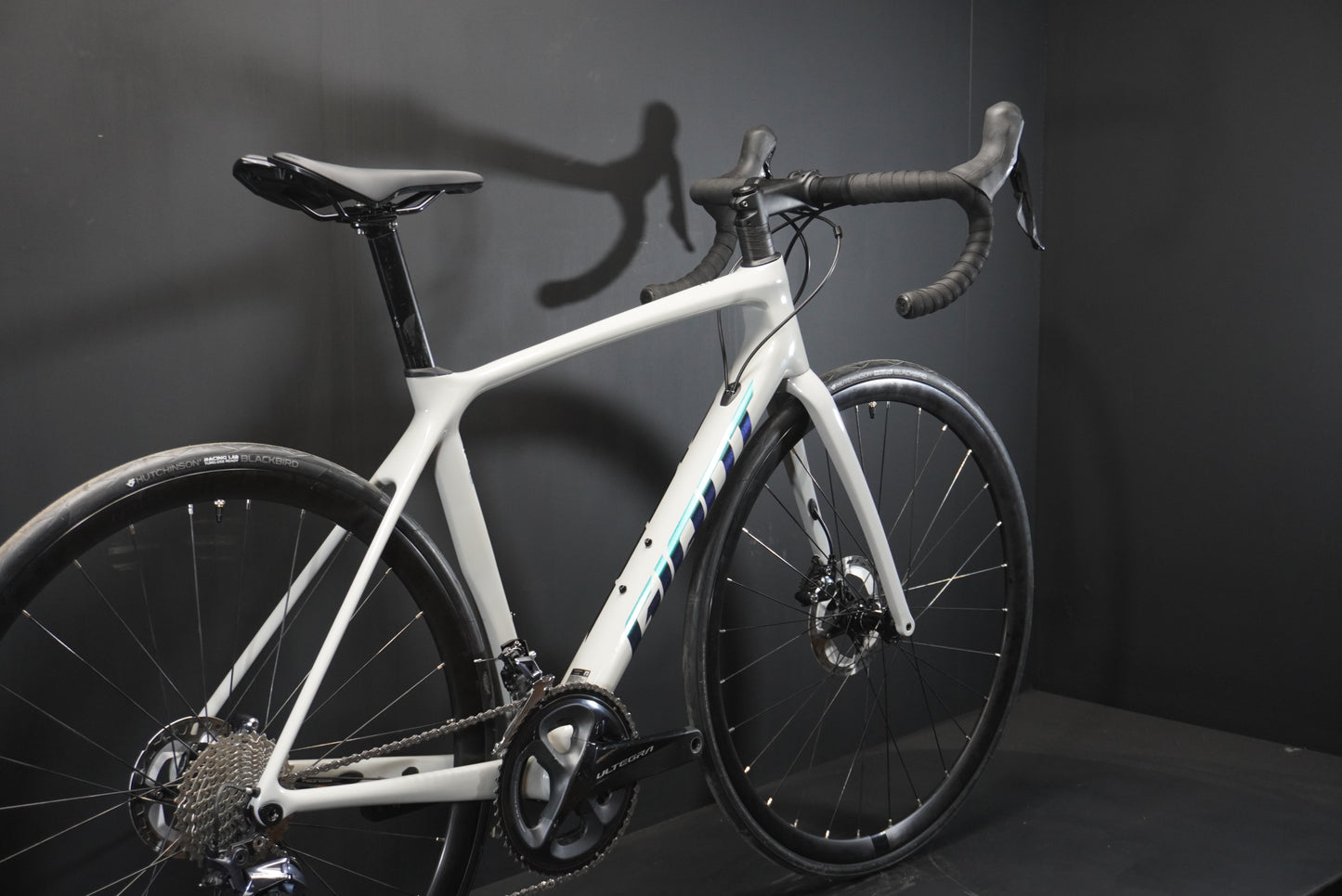 Giant TCR Advanced 1 Carbon Disc Road Bike 2021 - Medium