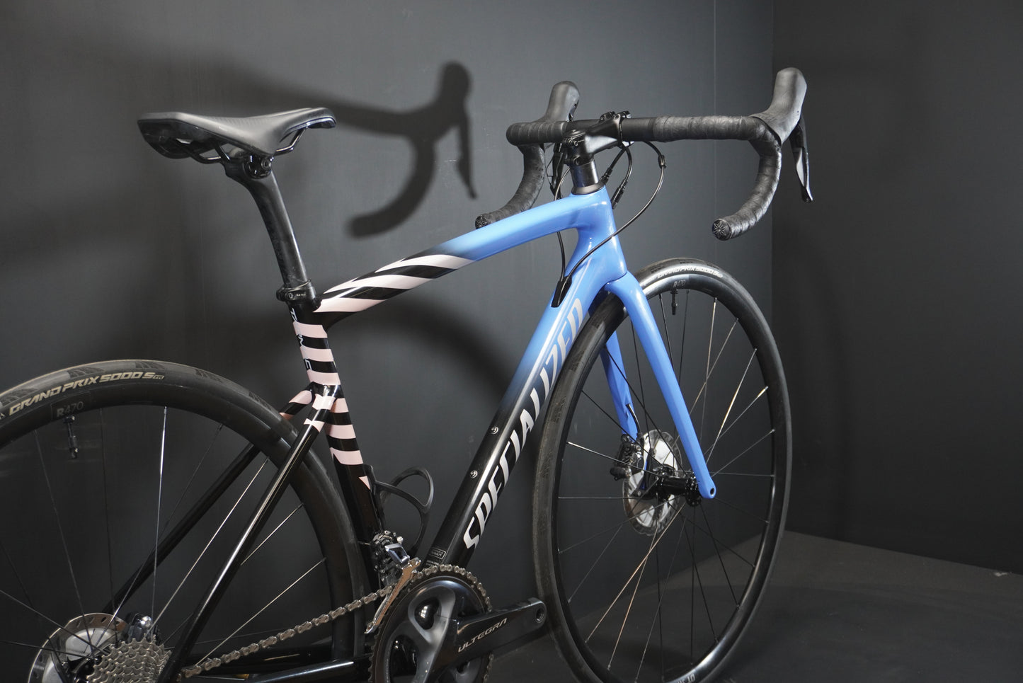 Specialized Tarmac SL6 Comp Carbon Disc Road Bike 2021 - 52cm