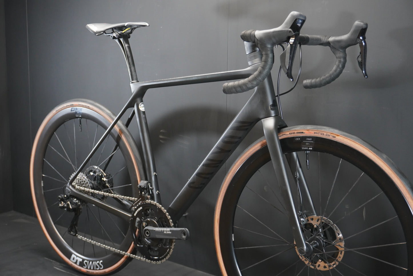 Canyon Endurace CF SLX 9 Dura-Ace Di2 Carbon Disc Road Bike 2023 - Medium - 6.9Kg