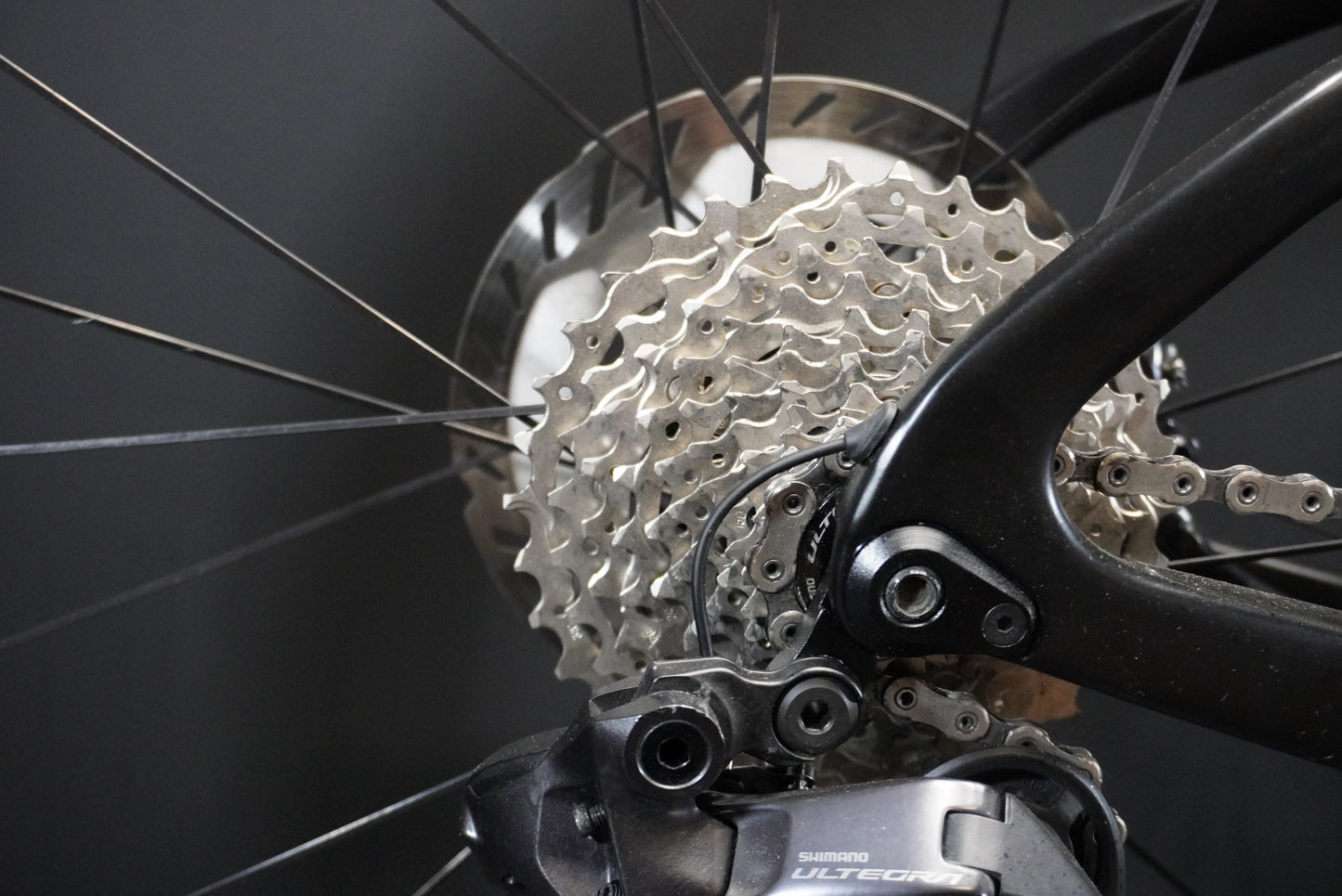 Pinarello Prince Ultegra Di2 Carbon Disc Road Bike 2023 - 46cm