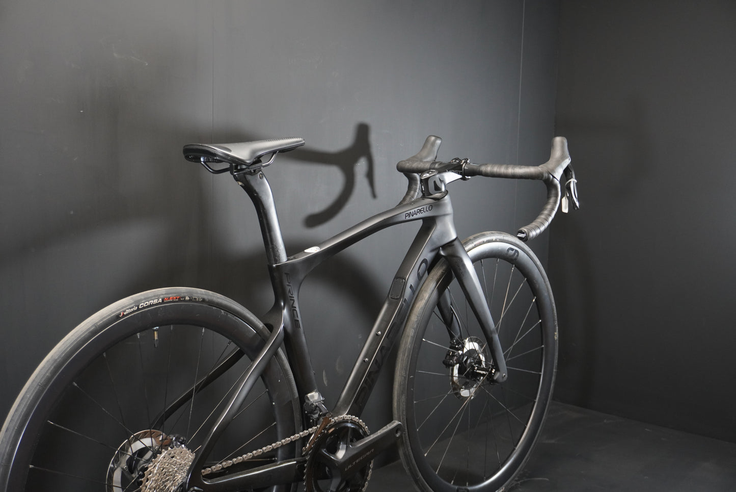 Pinarello Prince Ultegra Di2 Carbon Disc Road Bike 2023 - 46cm
