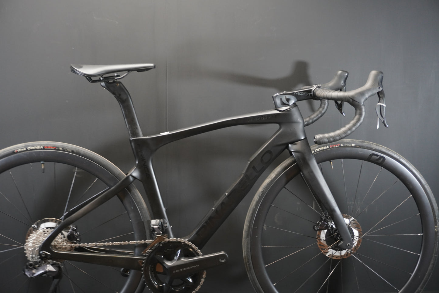 Pinarello Prince Ultegra Di2 Carbon Disc Road Bike 2023 - 46cm