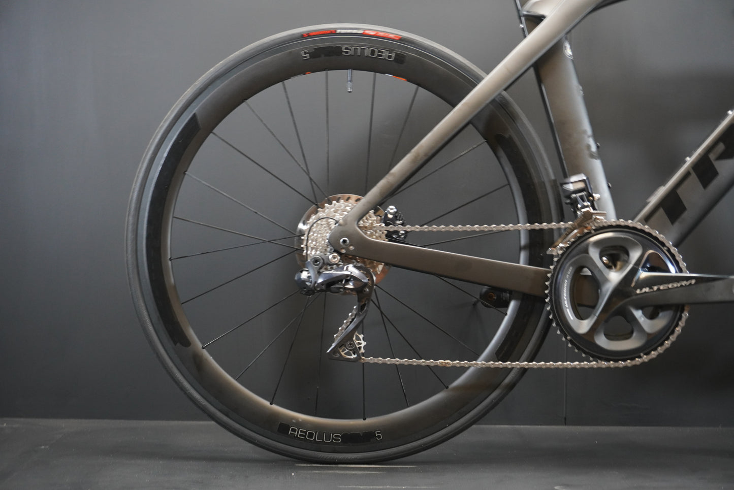 Trek Madone SLR 6 Women's Ultegra Di2 Carbon Disc Road Bike 2019 - 54 cm