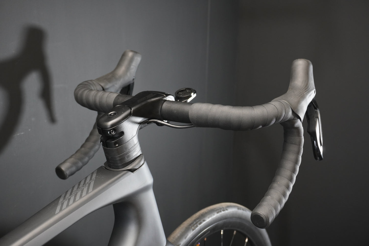 Merida Scultura 6000 105 Di2 Carbon Disc Road Bike 2025 - Small