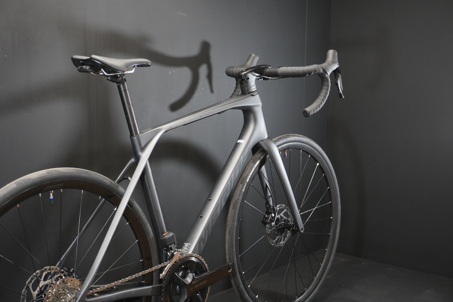 Merida Scultura 6000 105 Di2 Carbon Disc Road Bike 2025 - Small