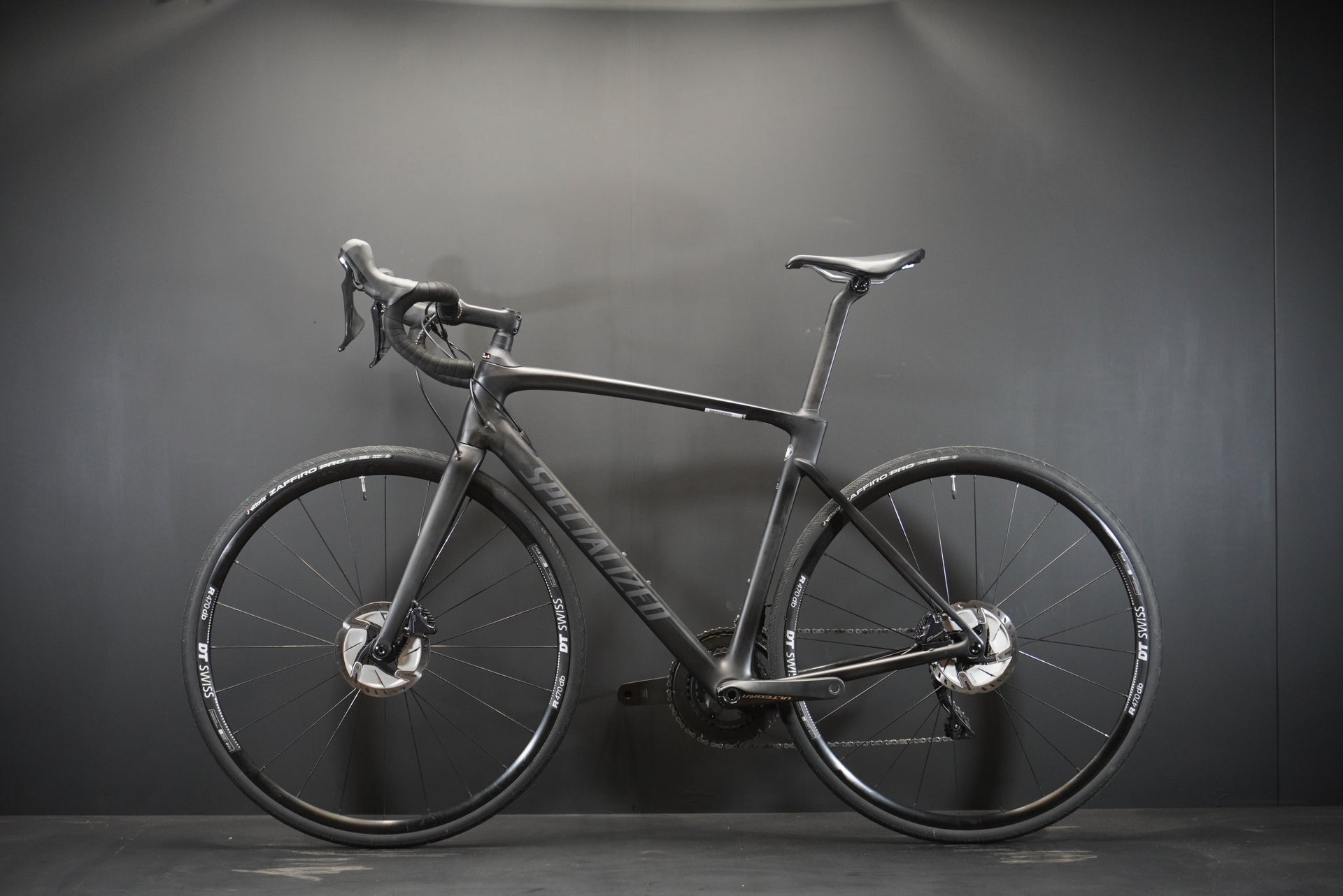 Specialized Roubaix Comp Ultegra Carbon Disc Road Bike 2020 - 56cm