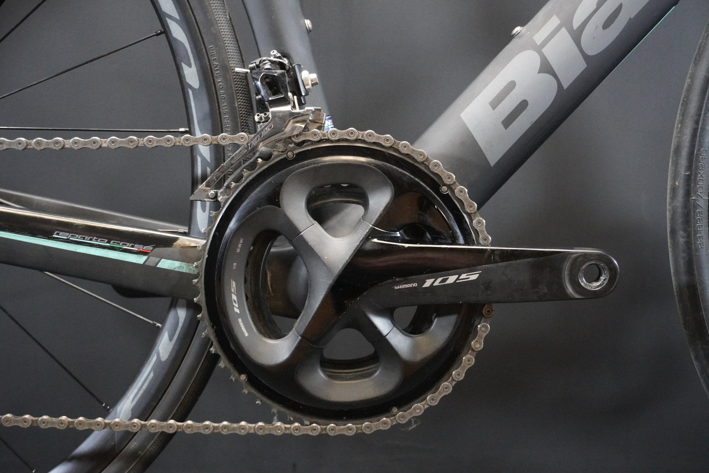 Bianchi Aria 105 Carbon Disc Road Bike 2019 - 55cm