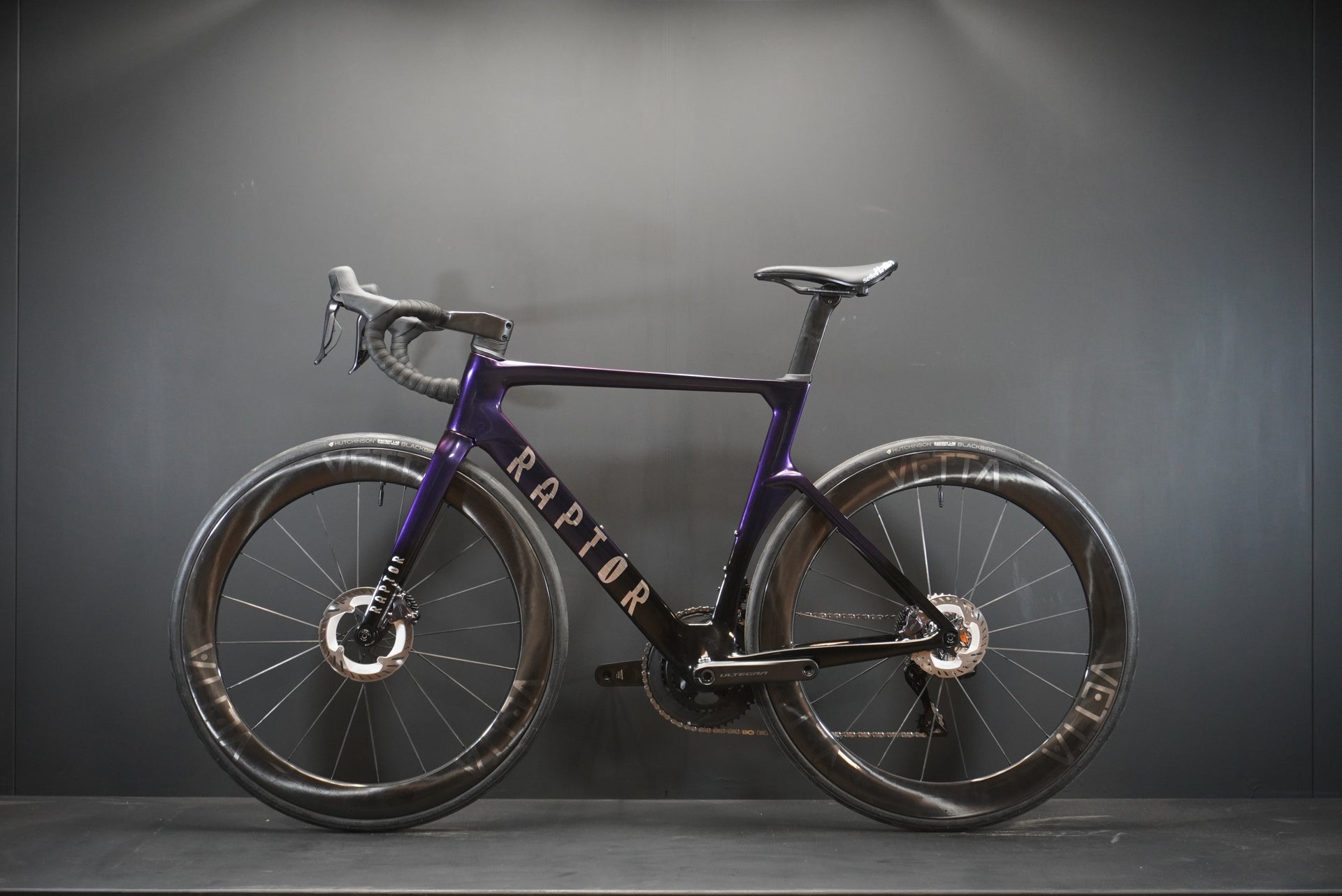 Raptor RL1 Ultegra Di2 Carbon Disc Road Bike 2025 - Medium