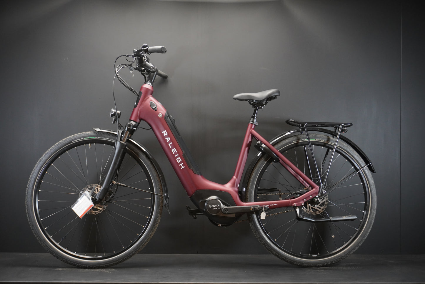 Raleigh Motus Tour Low Step Hub Gear 400Wh Electric Hybrid Bike - Medium - 0.2 Miles