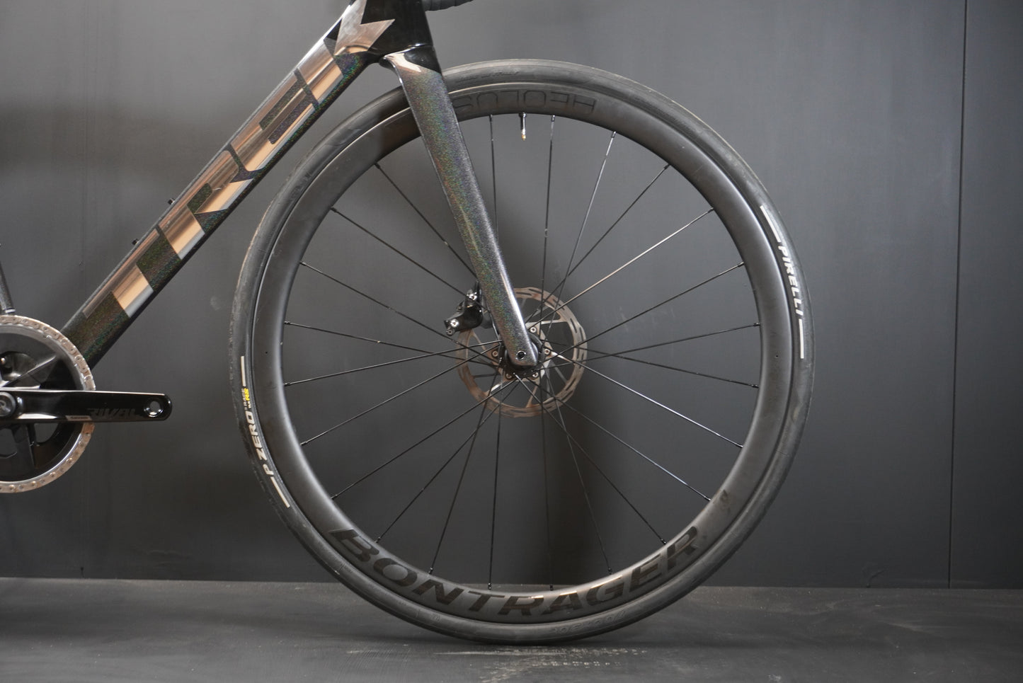 Trek Emonda SL6 Rival AXS Carbon Disc Road Bike 2023 - 58cm