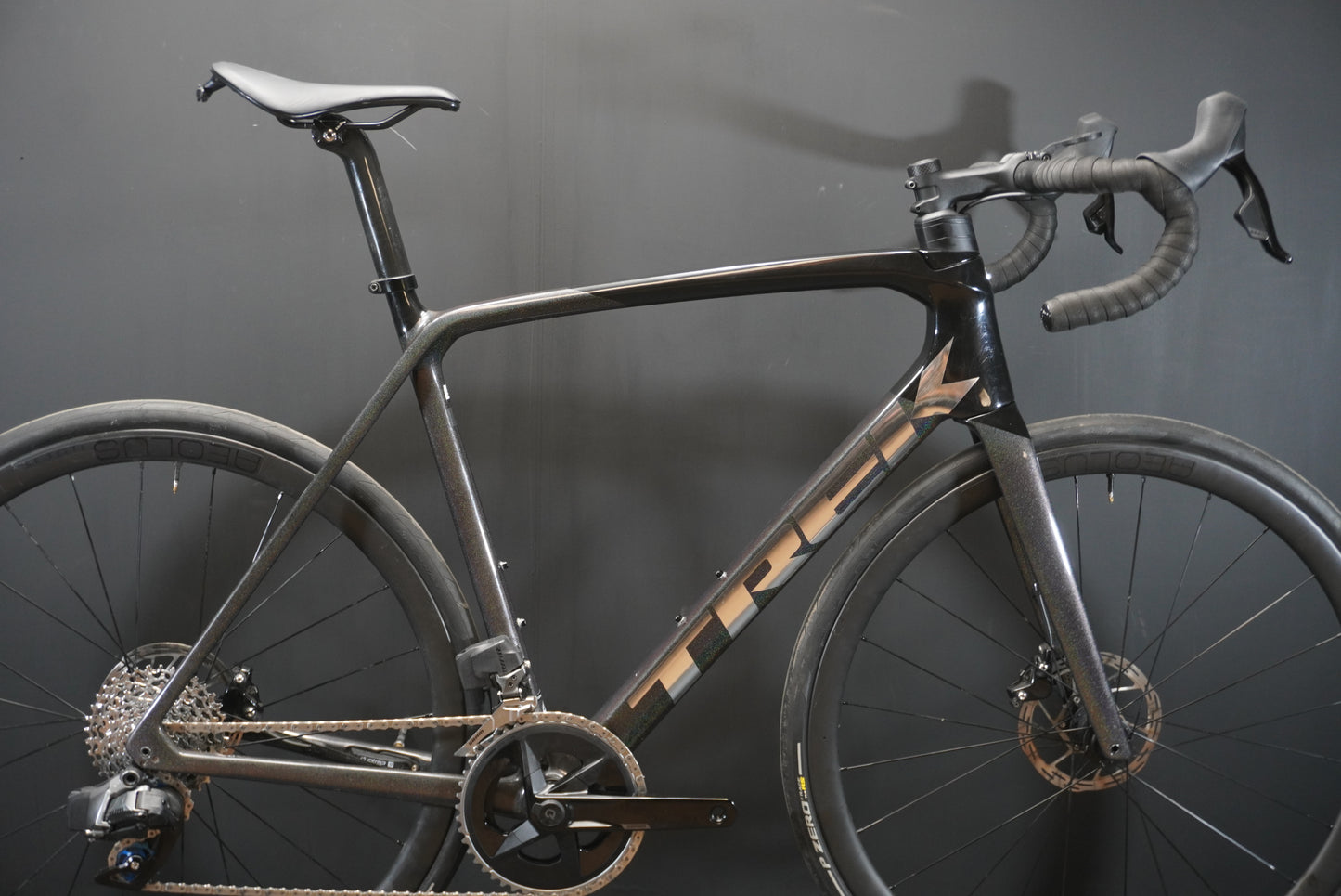 Trek Emonda SL6 Rival AXS Carbon Disc Road Bike 2023 - 58cm