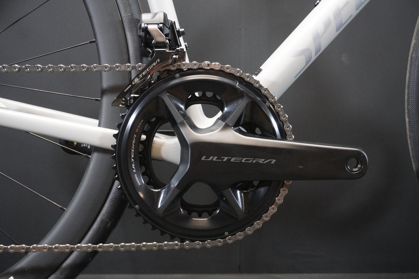 Specialized Aethos 2 Expert Di2 Carbon Disc Road Bike 2026 - 56cm - Upgraded - 7.4Kg