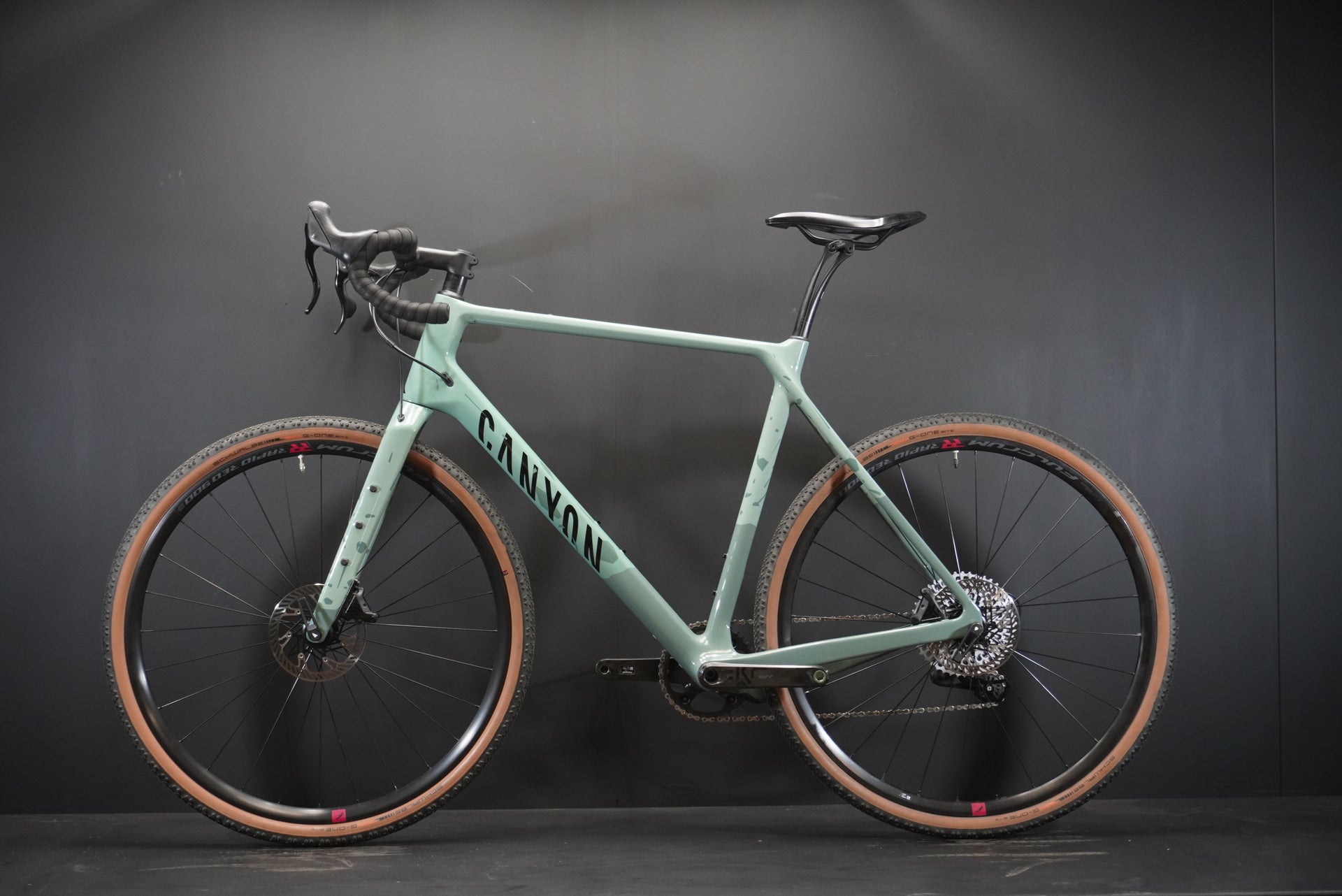 Canyon Grizl CF SL 8 1x Ekar Carbon Gravel Bike 2024 - XL