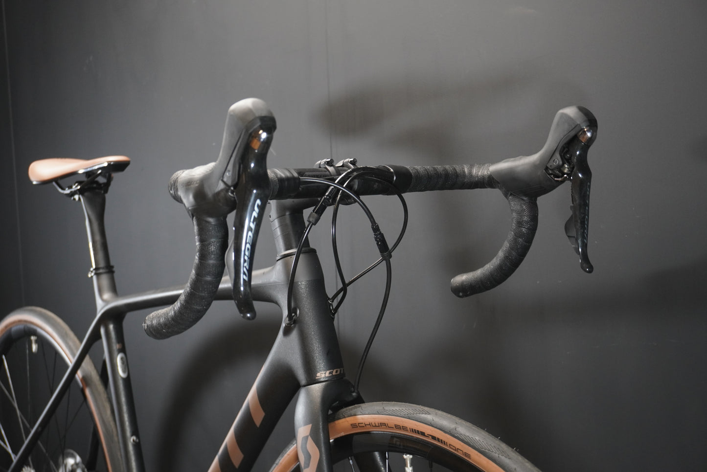 Scott Addict 10 Ultegra Carbon Disc Road Bike 2021 - Small 52cm