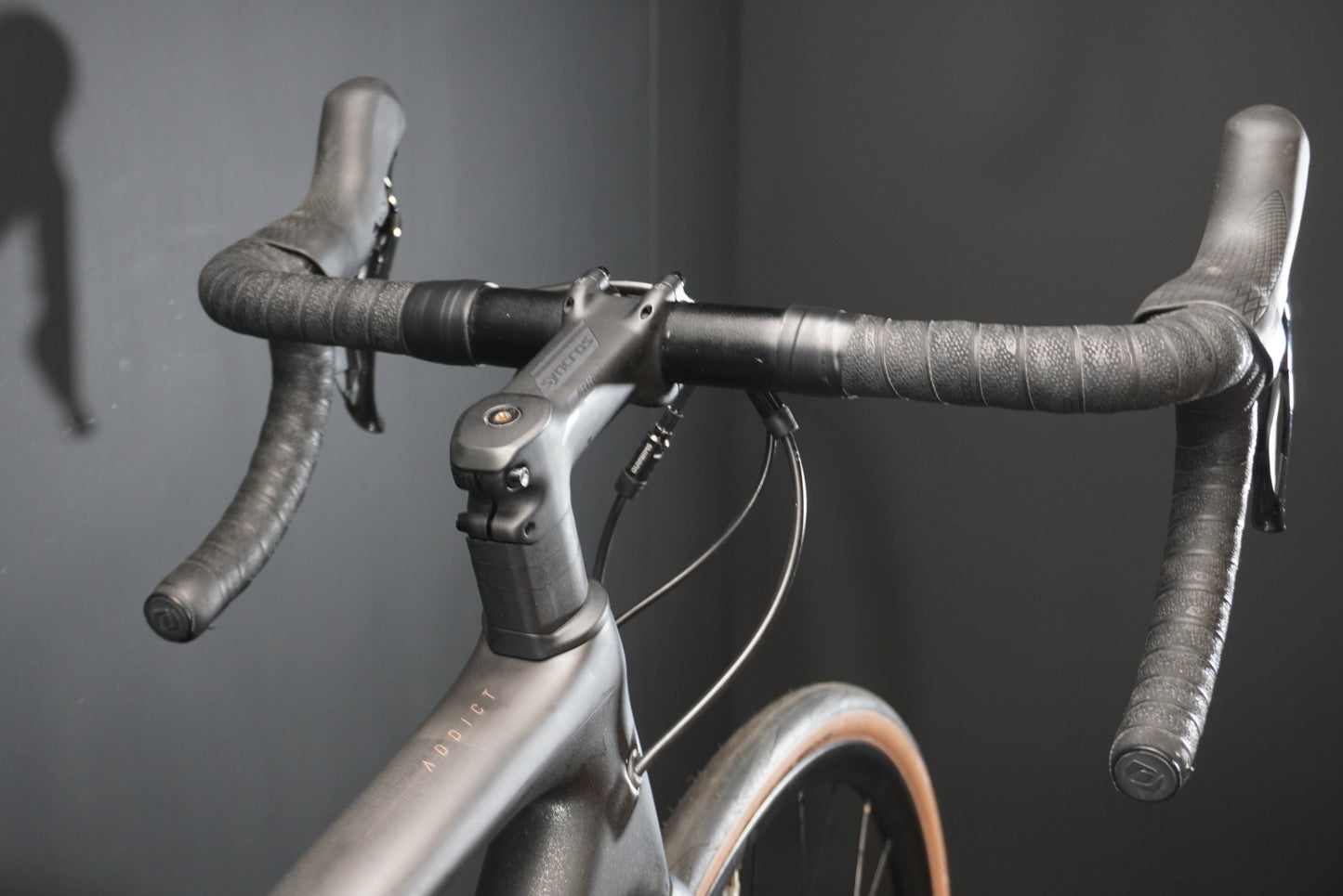 Scott Addict 10 Ultegra Carbon Disc Road Bike 2021 - Small 52cm