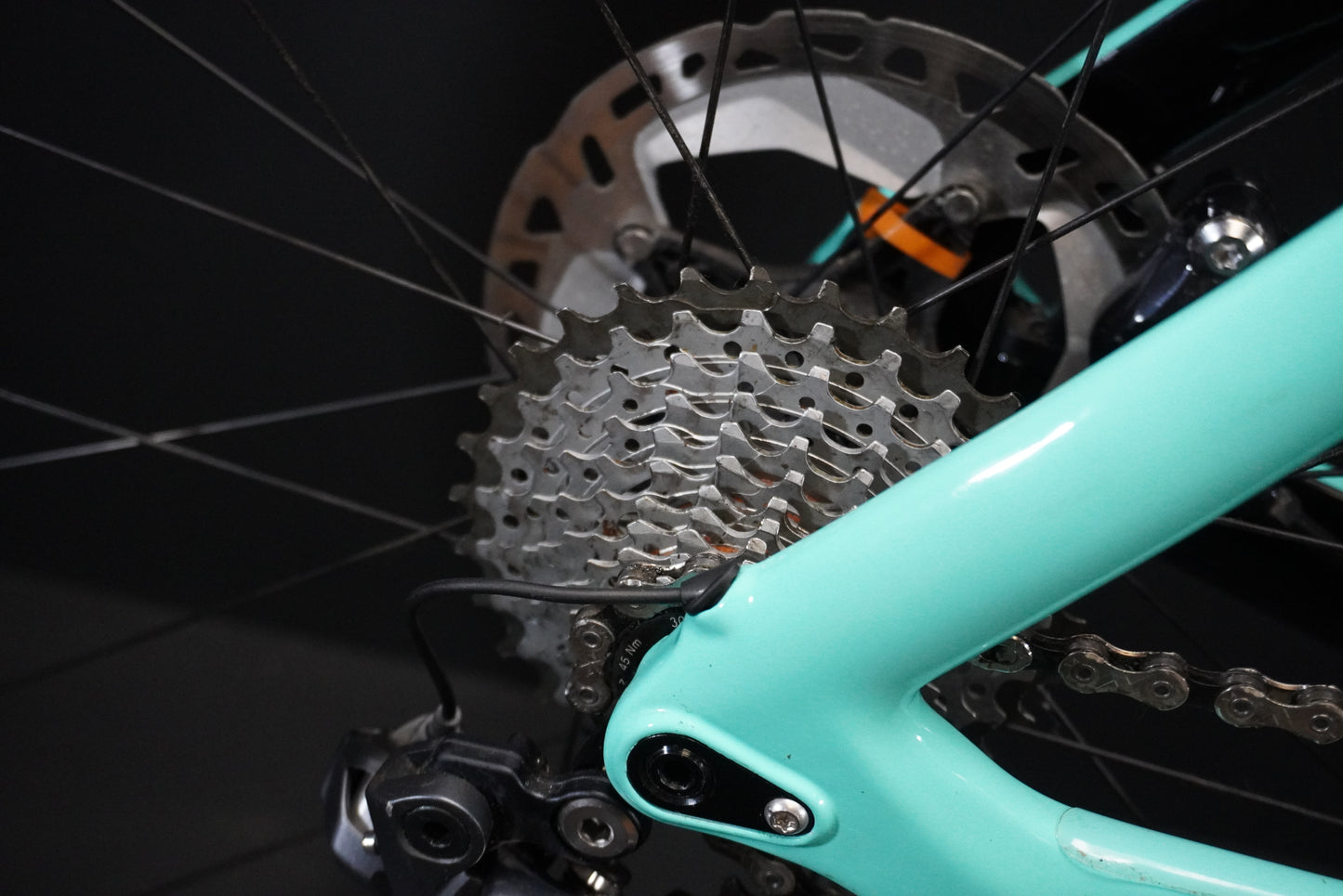 Bianchi Aria Aero Ultegra Di2 Celeste Carbon Disc Road Bike 2022 - 55cm