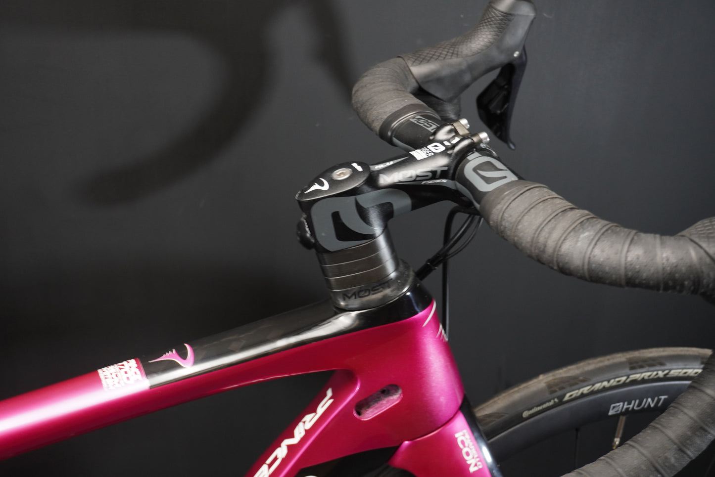 Pinarello Prince Di2 Carbon Disc Road Bike (Easy Fit) 2020 - 425mm XXS (500mm TT) - Upgraded Wheels