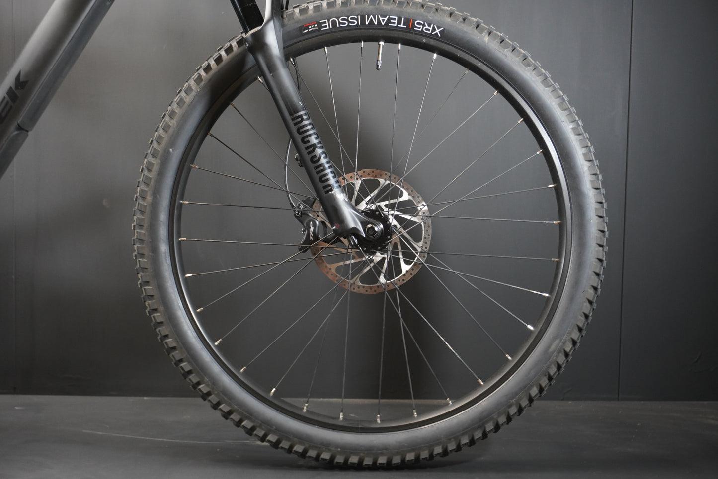 Trek Fuel EXe 9.5 FS Carbon Trail e-MTB 2023 - Large - 75 Miles
