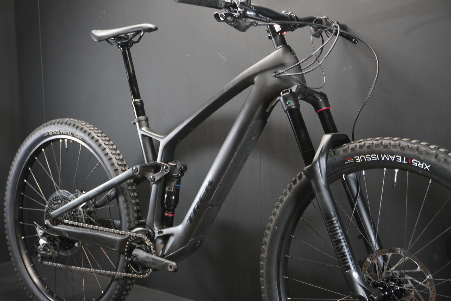 Trek Fuel EXe 9.5 FS Carbon Trail e-MTB 2023 - Large - 75 Miles