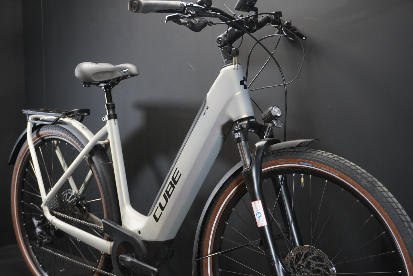 Cube Touring Hybrid Pro 625Wh Electric Hybrid Bike 2023 - Medium 54cm - 166 Miles