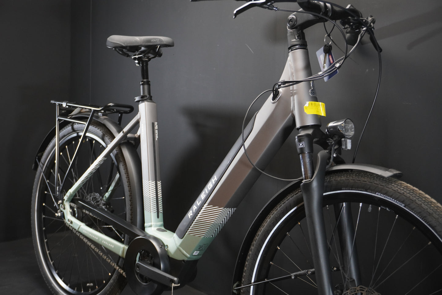 Raleigh Centros Low Step Hub Gear 625Wh Electric Hybrid Bike - Large - 0 Miles