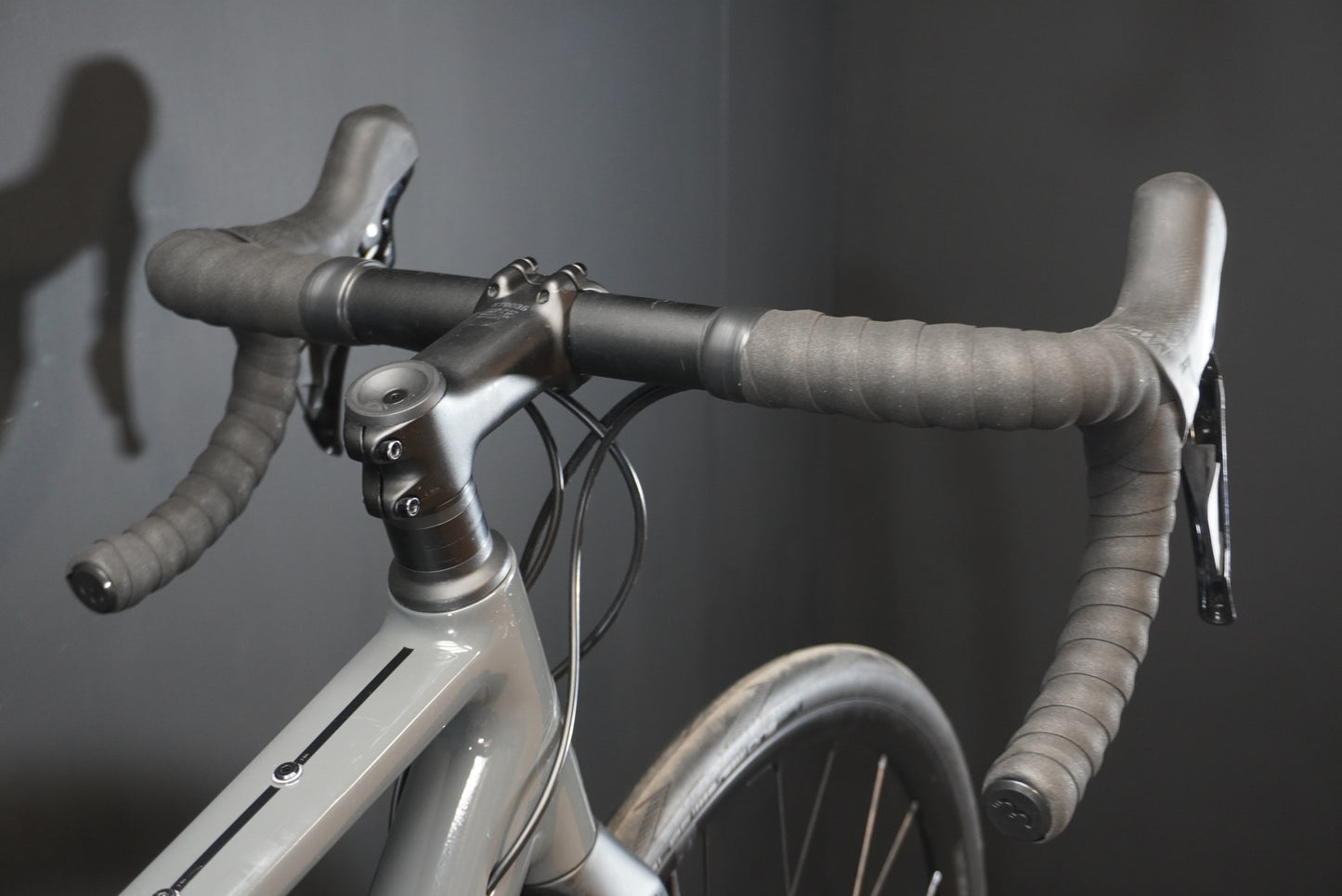 Canyon Endurace AL 7 RAW Carbon Disc Road Bike 2024 - Small