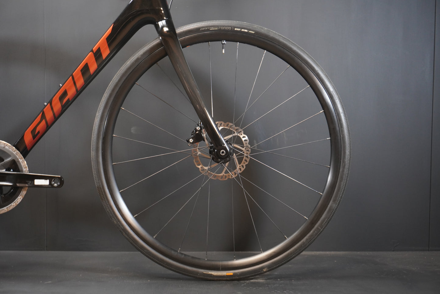 Giant Defy Advanced 0 AXS Carbon Disc Road Bike 2023 - M/L