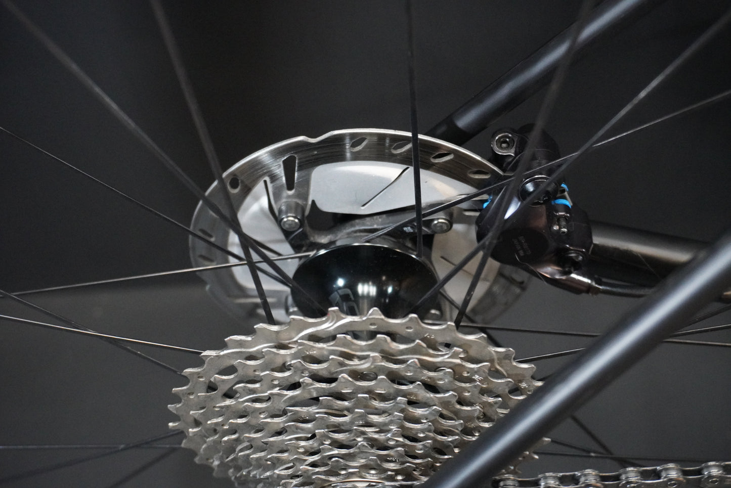 Specialized S-Works Aethos Di2 Carbon Disc Road Bike 2024 - 54cm - 6.6Kg