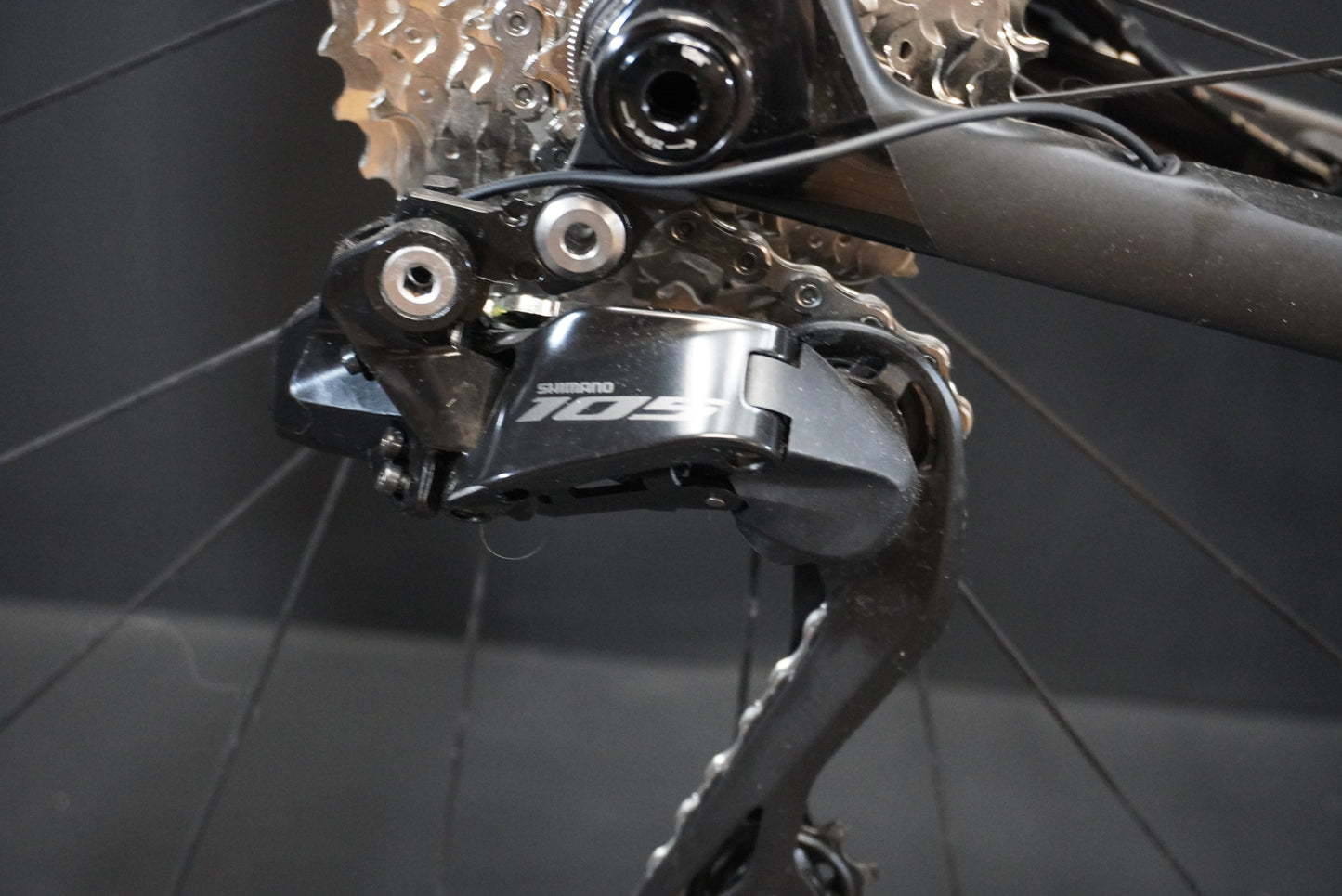 NEW Trek Madone SL6 Gen 8 105 Di2 Carbon Disc Road Bike 2024 - M/L