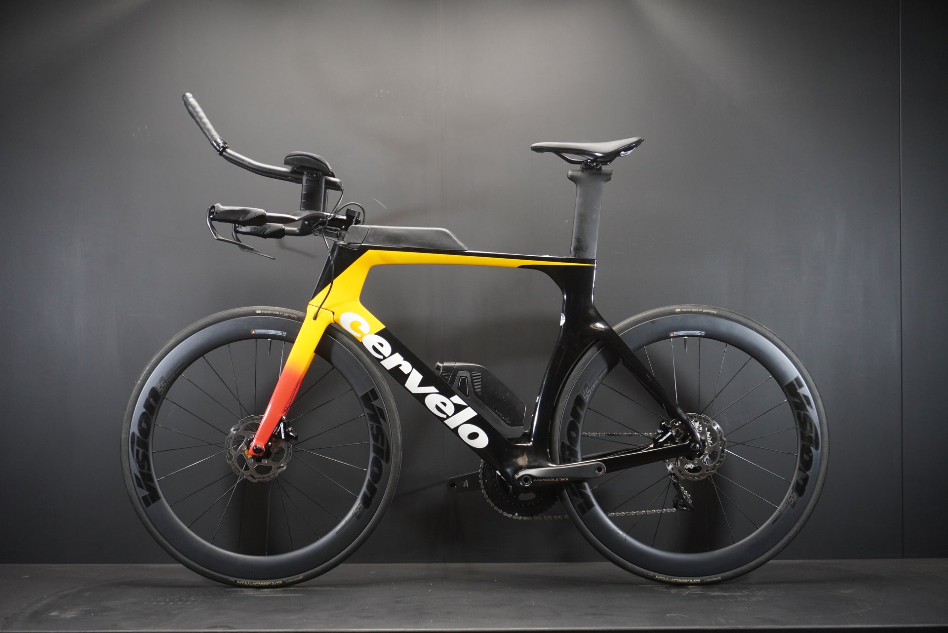 Cervelo P Series Di2 Carbon Disc TT/tri Bike 2020 - 58cm - Upgraded