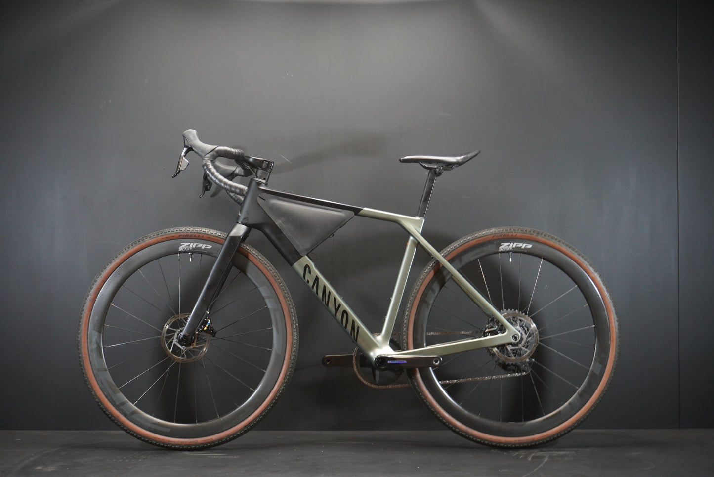 Canyon Grail CF SLX 8 AXS Carbon Disc Gravel Bike 2024 - Small