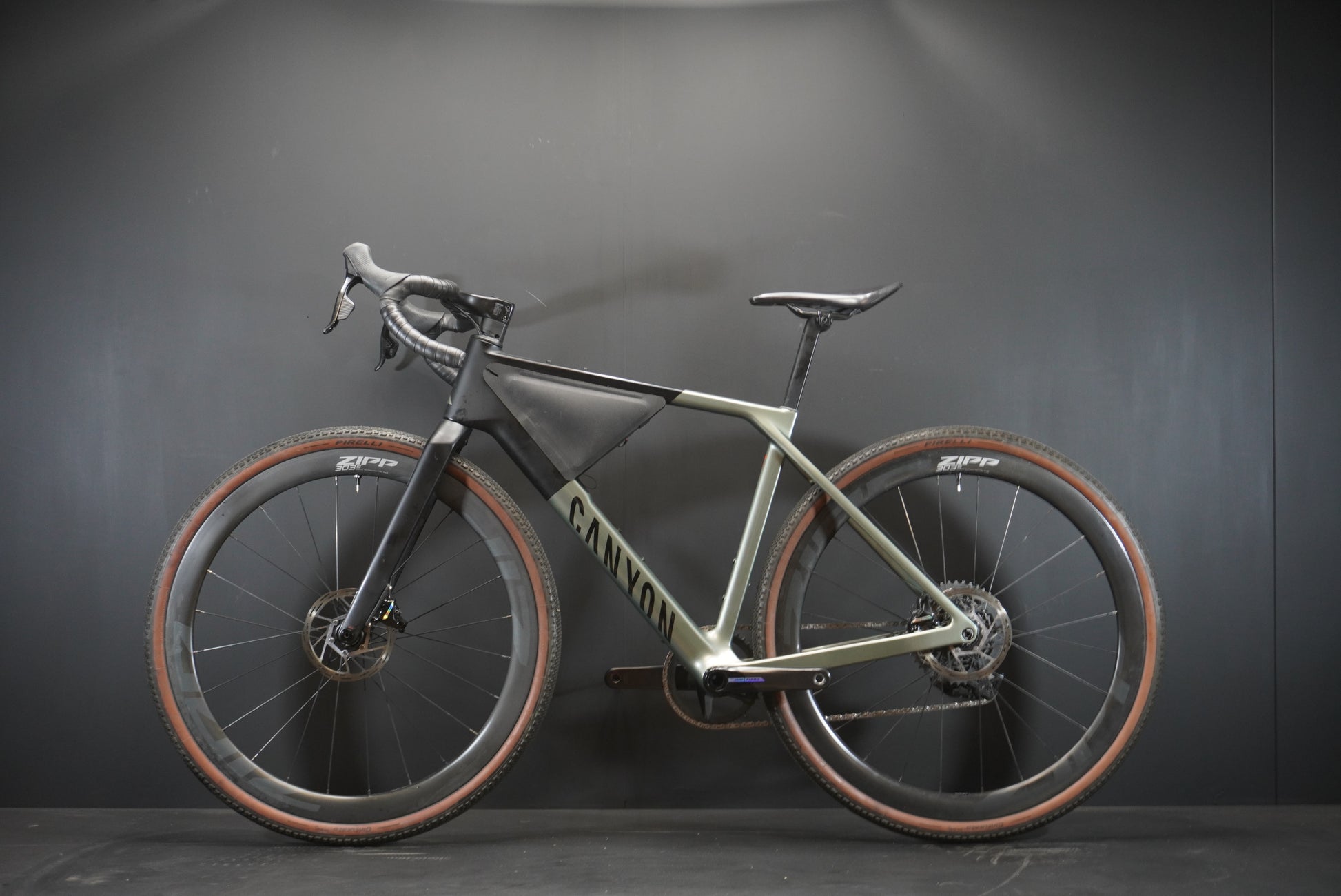 Canyon Grail CF SLX 8 AXS Carbon Disc Gravel Bike 2024