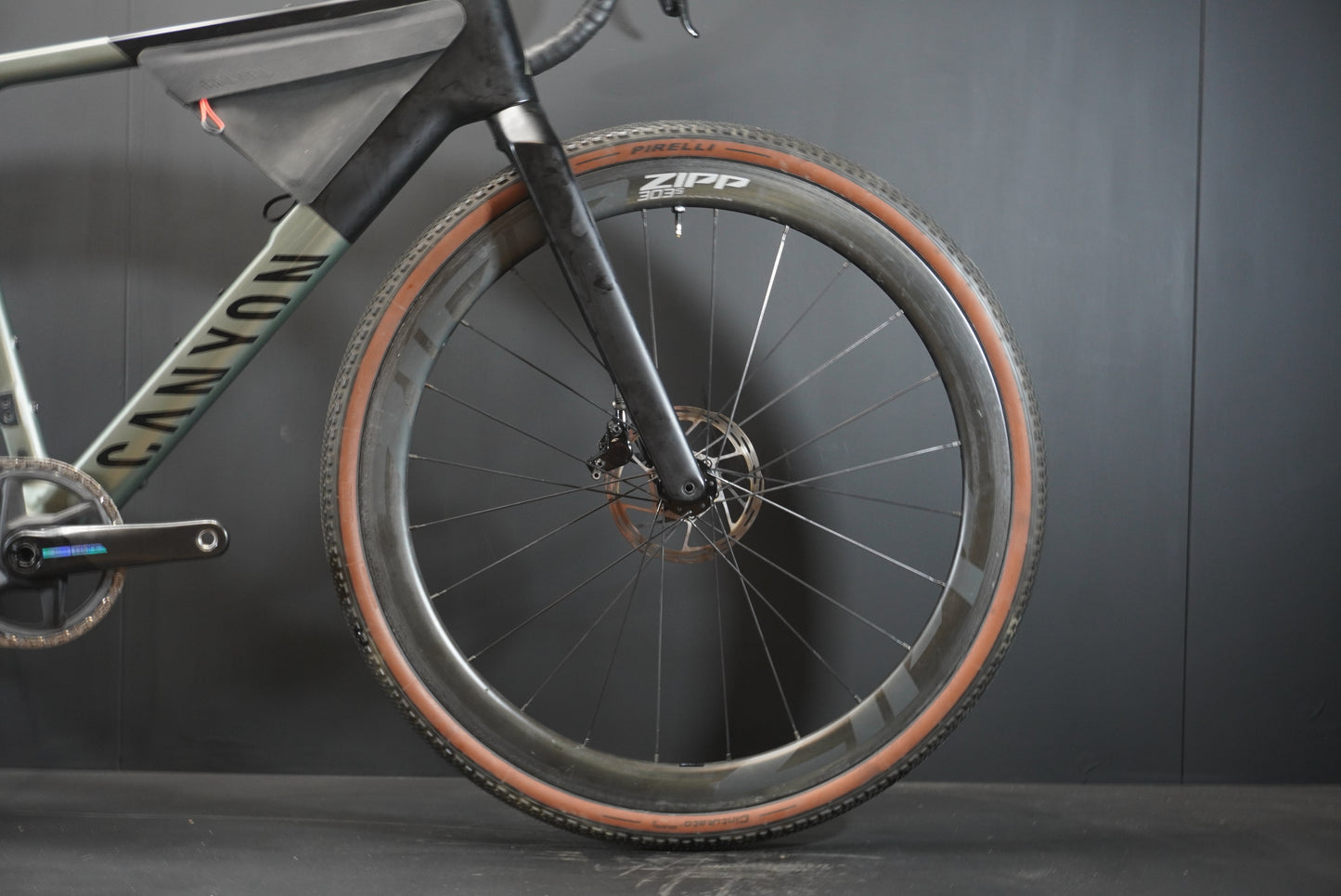 Canyon Grail CF SLX 8 AXS Carbon Disc Gravel Bike 2024 - Small
