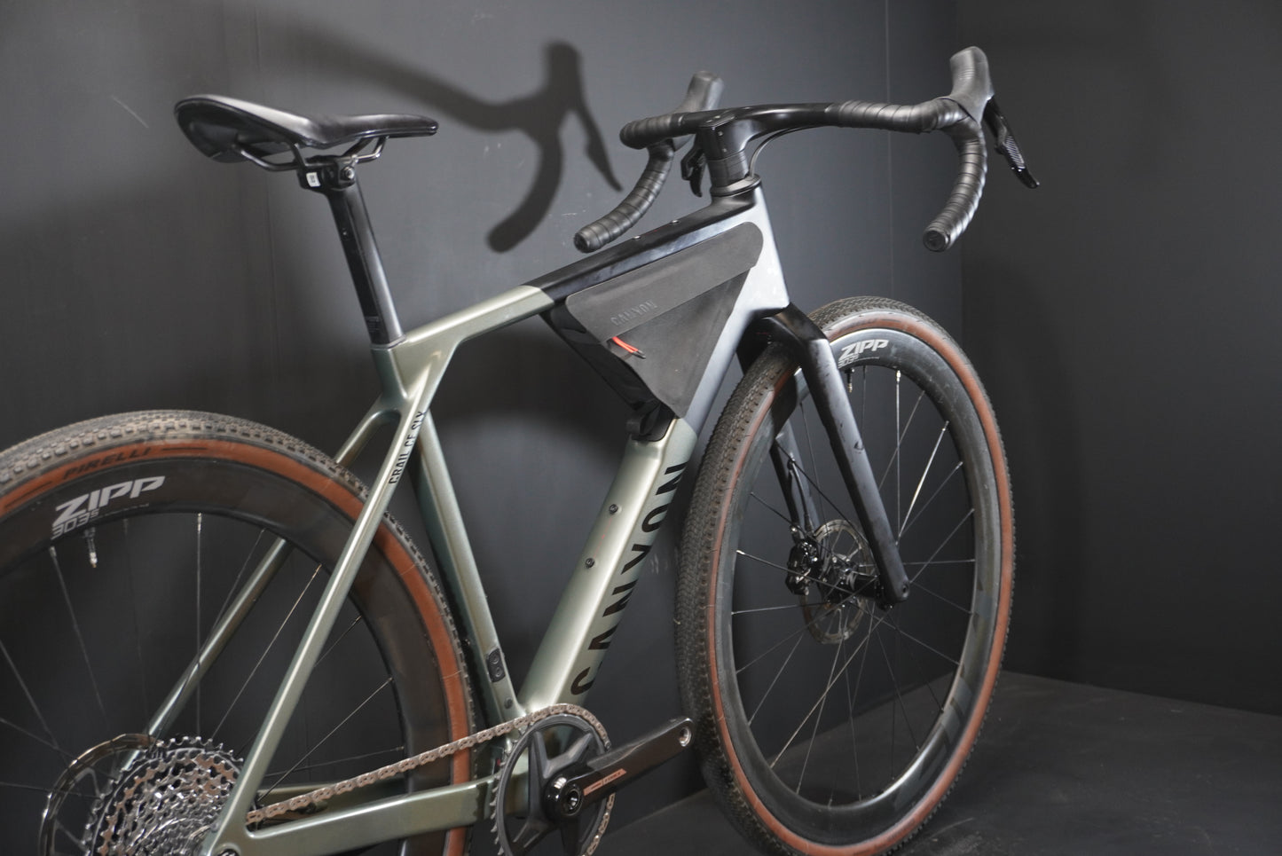 Canyon Grail CF SLX 8 AXS Carbon Disc Gravel Bike 2024 - Small