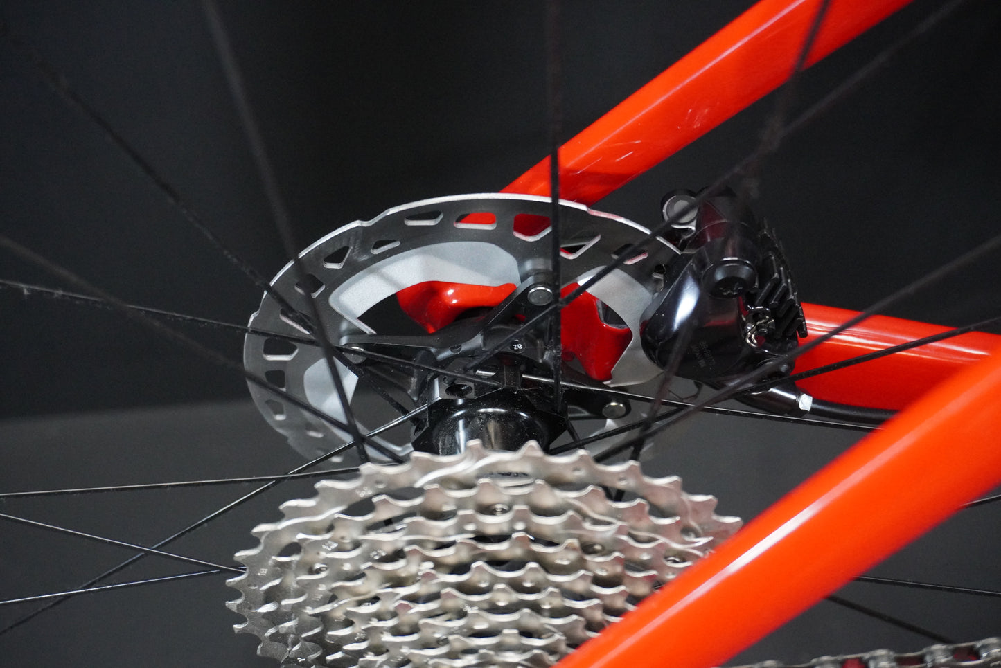 As New Trek Madone SL6 Gen 6 Di2 Carbon Disc Road Bike 2022 - 54cm - Huge Upgrades!