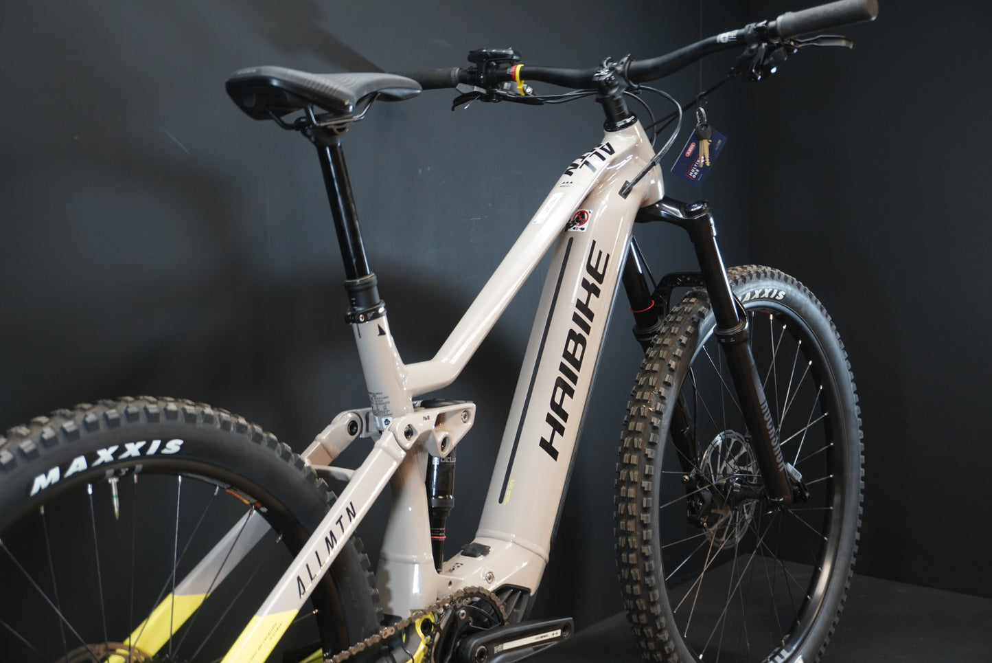 NEW Haibike AllMtn 2 720Wh FS E-MTB 2023 - Medium -  0 Miles