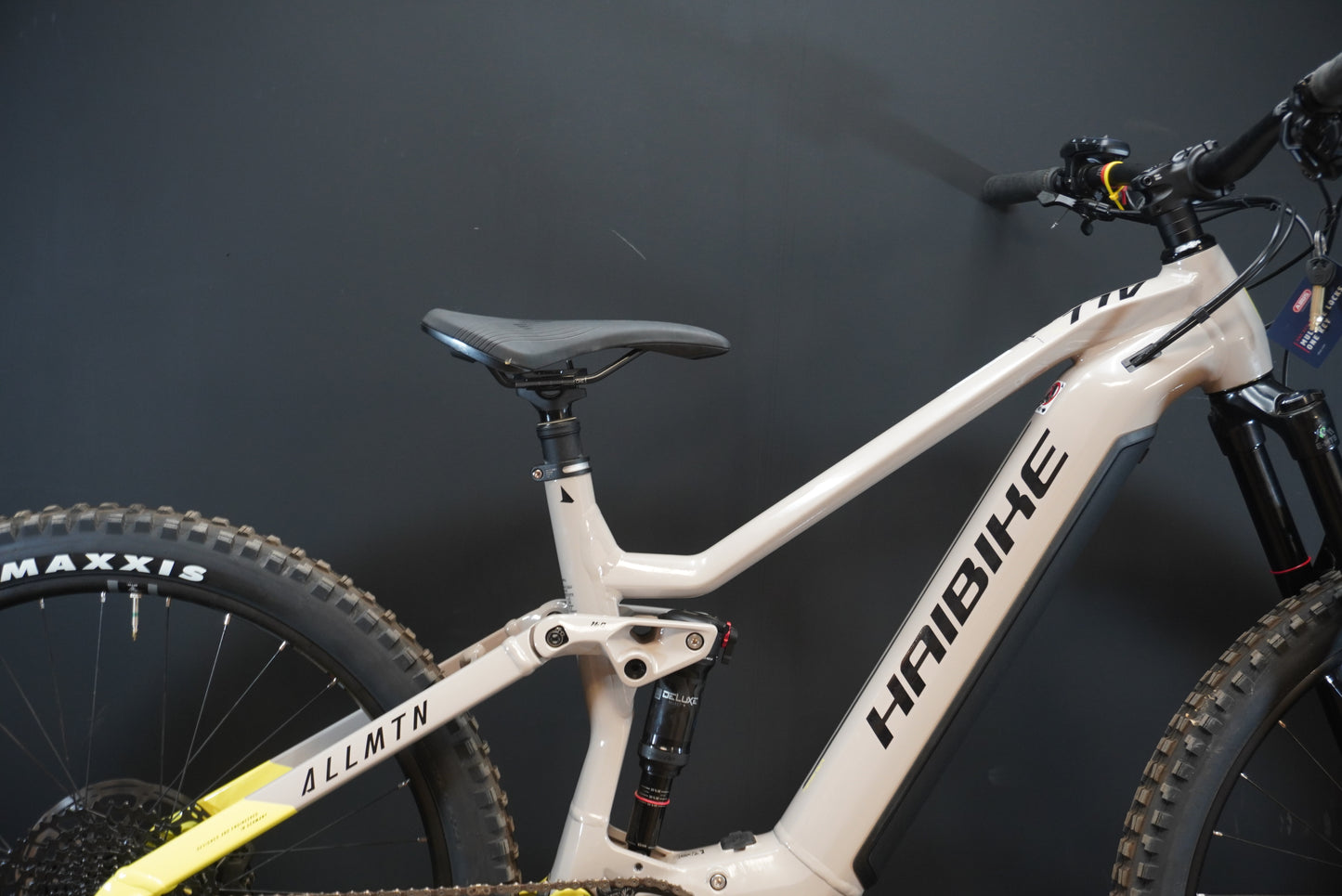 NEW Haibike AllMtn 2 720Wh FS E-MTB 2023 - Medium -  0 Miles