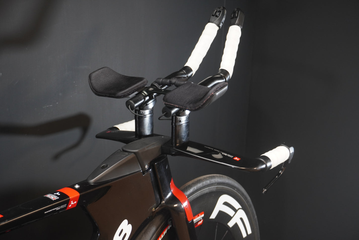 Argon 18 E-119 Tri Carbon Di2 TT/Triathon Bike 2018 - Medium