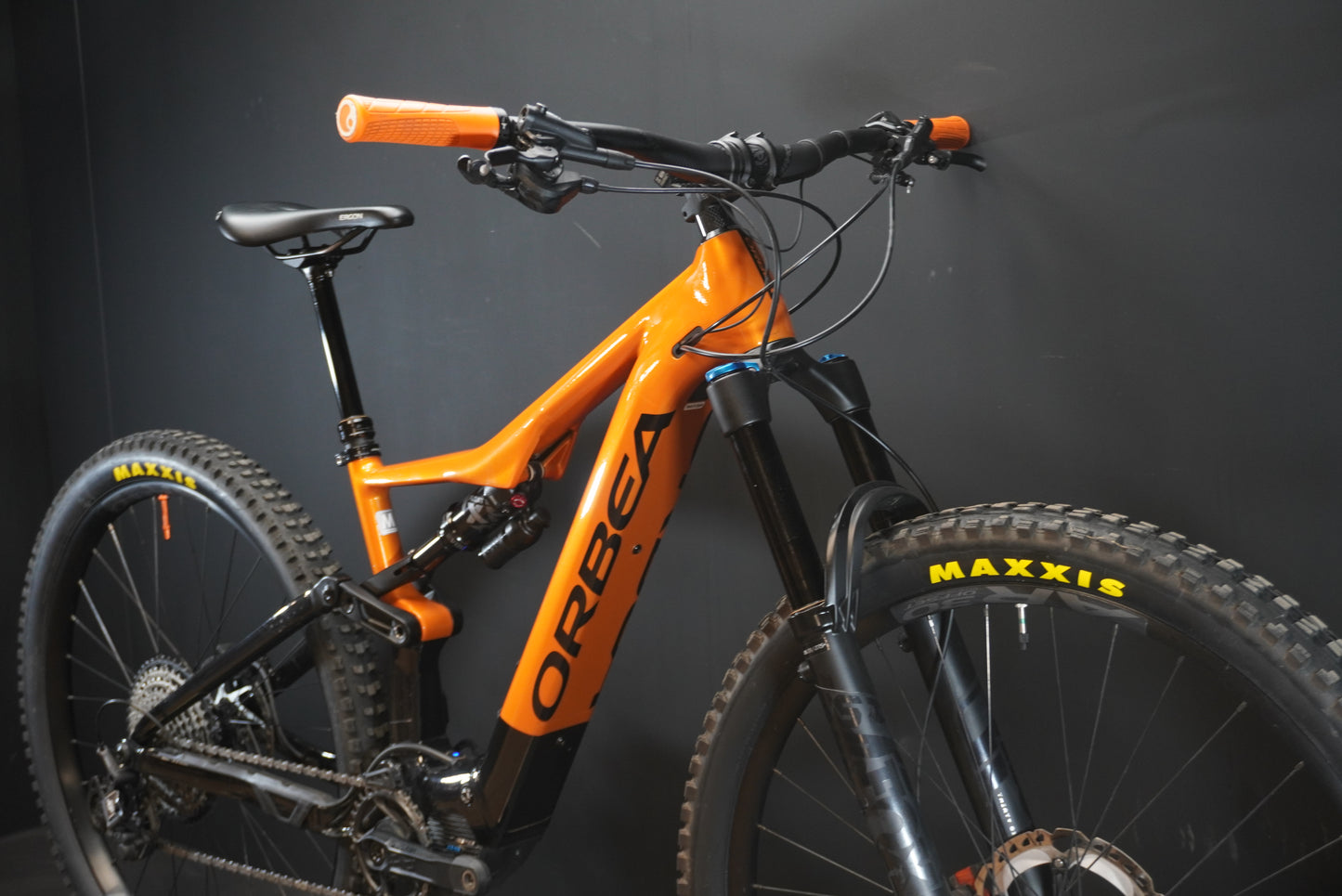 Orbea Rise H15 540Wh FS E-MTB 2022 - Medium - 431 Miles