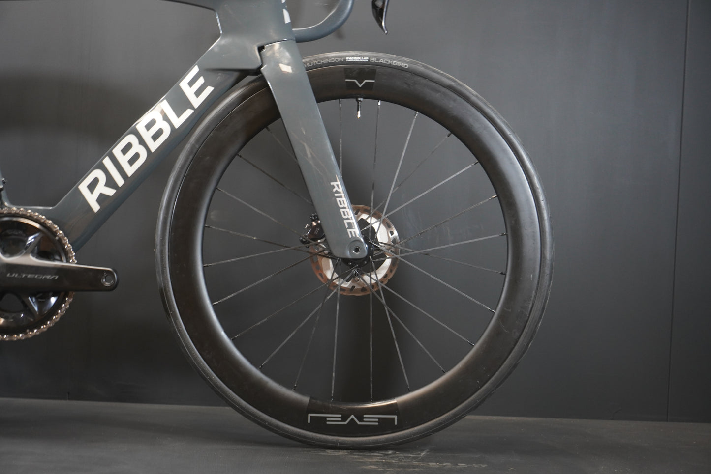 Ribble Ultra SLR Di2 Carbon Disc Road Bike 2023 - Small