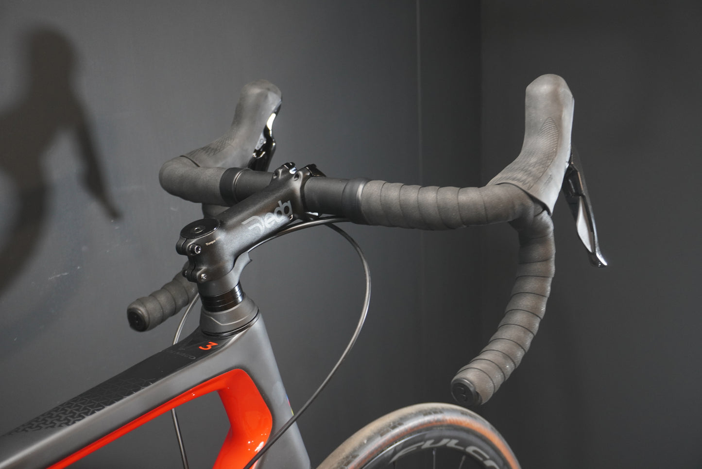 Colnago V3 Ultegra PM MKBR Carbon Disc Road Bike 2023 - 54S