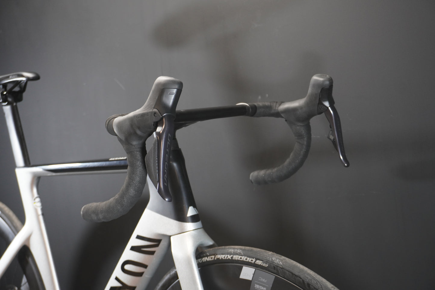 Canyon Aeroad CF SLX 8 Carbon Disc Road Bike 2024