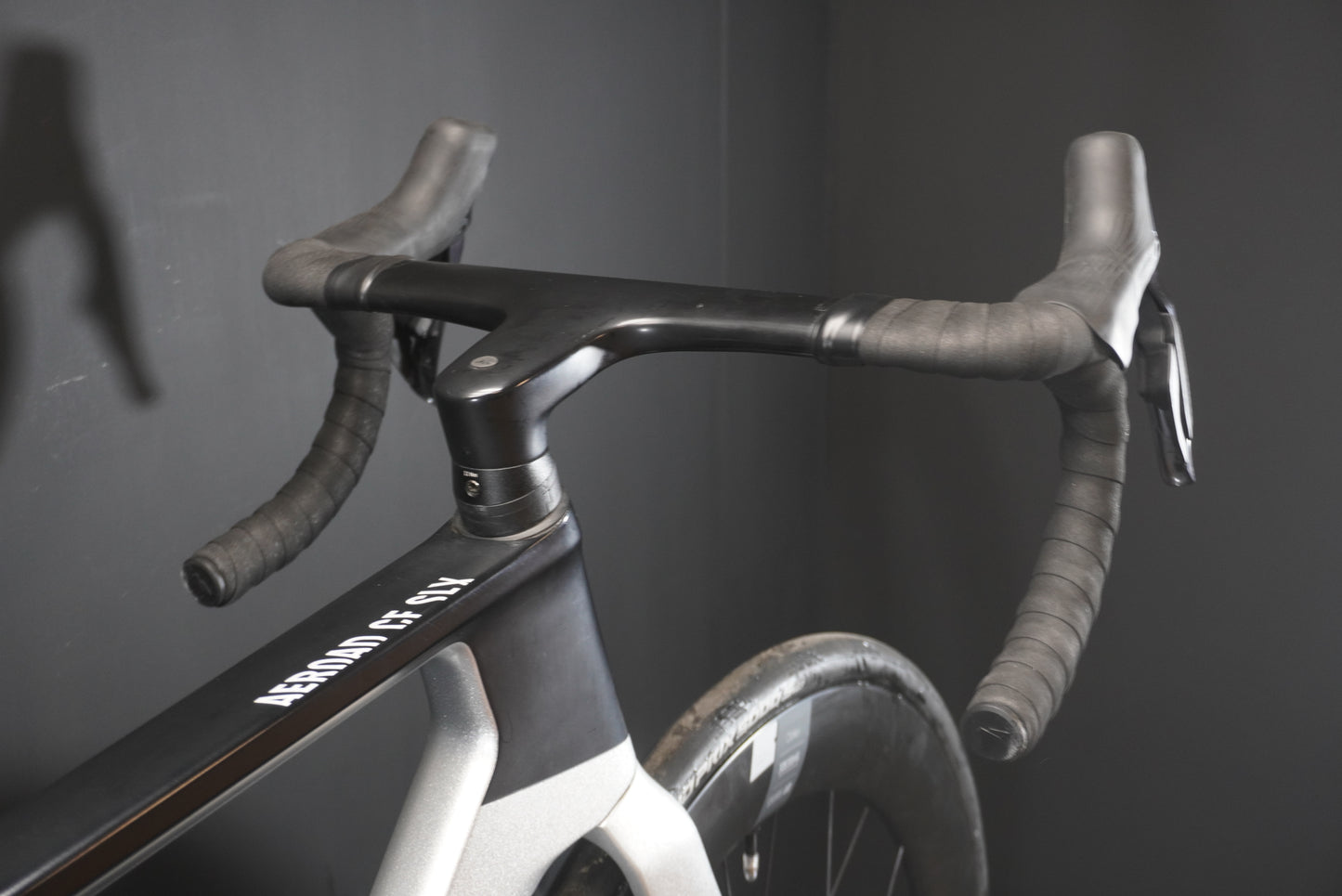 Canyon Aeroad CF SLX 8 Carbon Disc Road Bike 2024