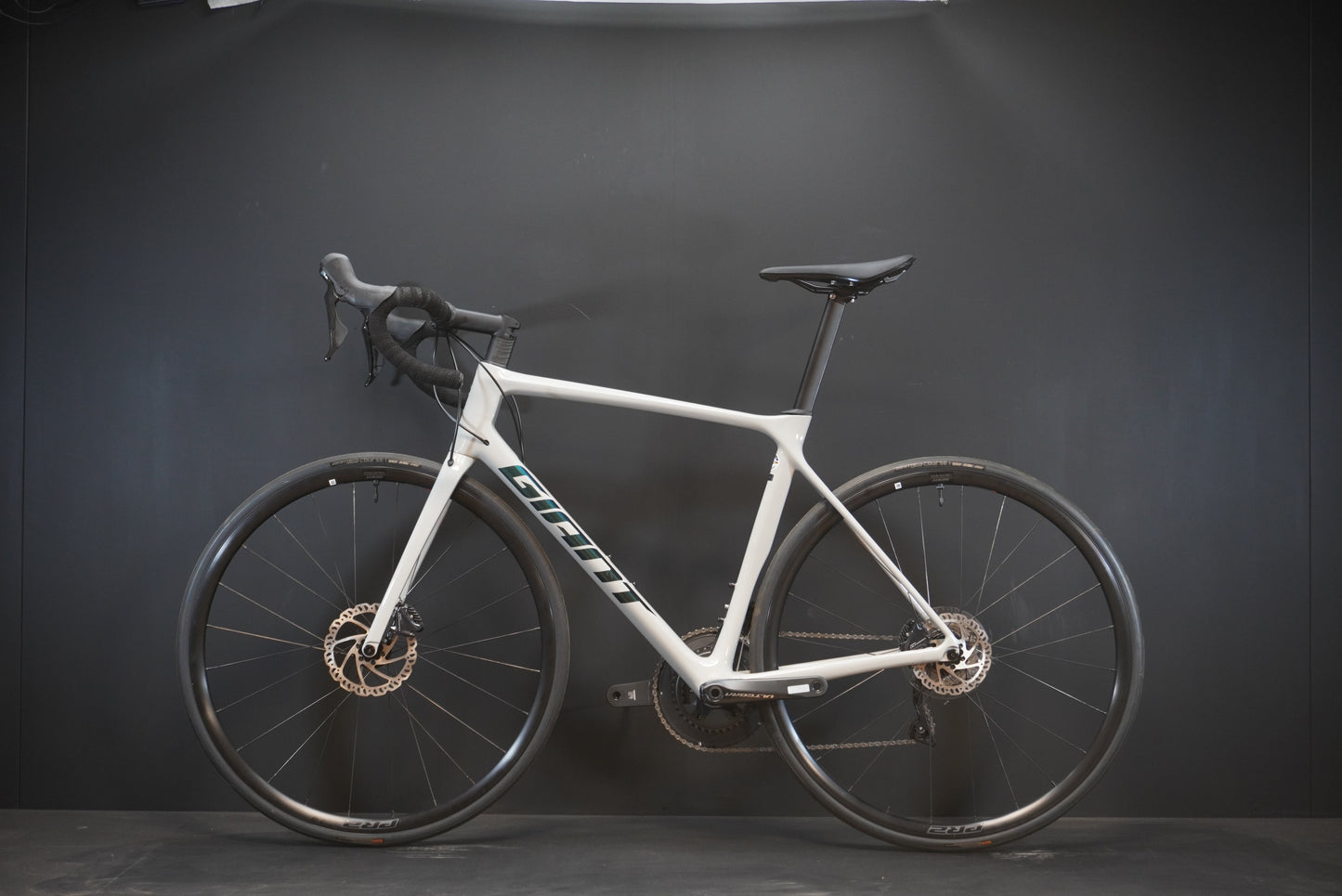 Giant TCR Advanced 1 Carbon Disc Road Bike 2021 - M/L