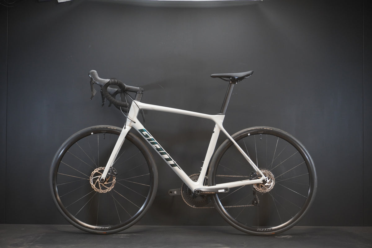 Giant TCR Advanced 1 Carbon Disc Road Bike 2021 - M/L