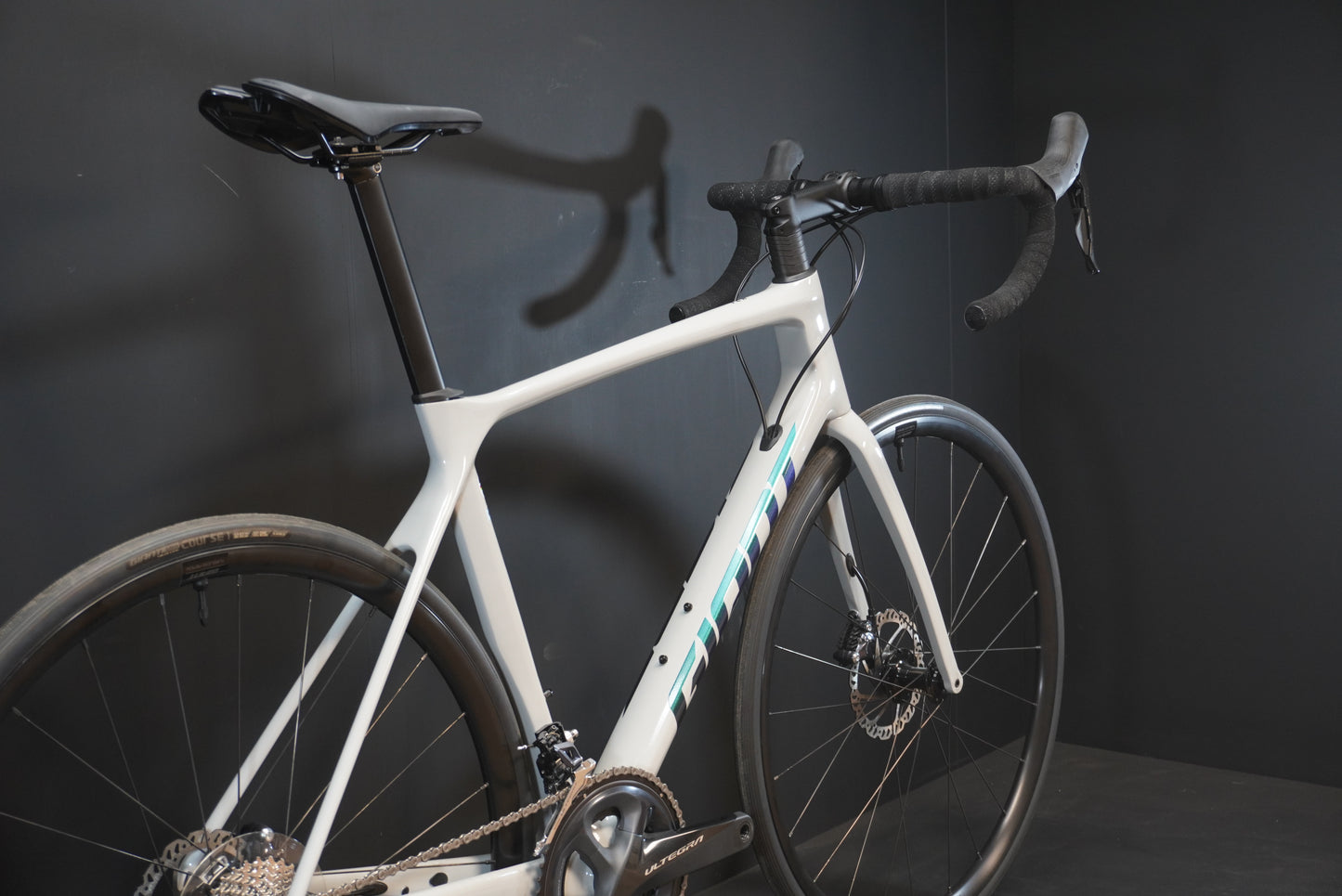 Giant TCR Advanced 1 Carbon Disc Road Bike 2021 - M/L