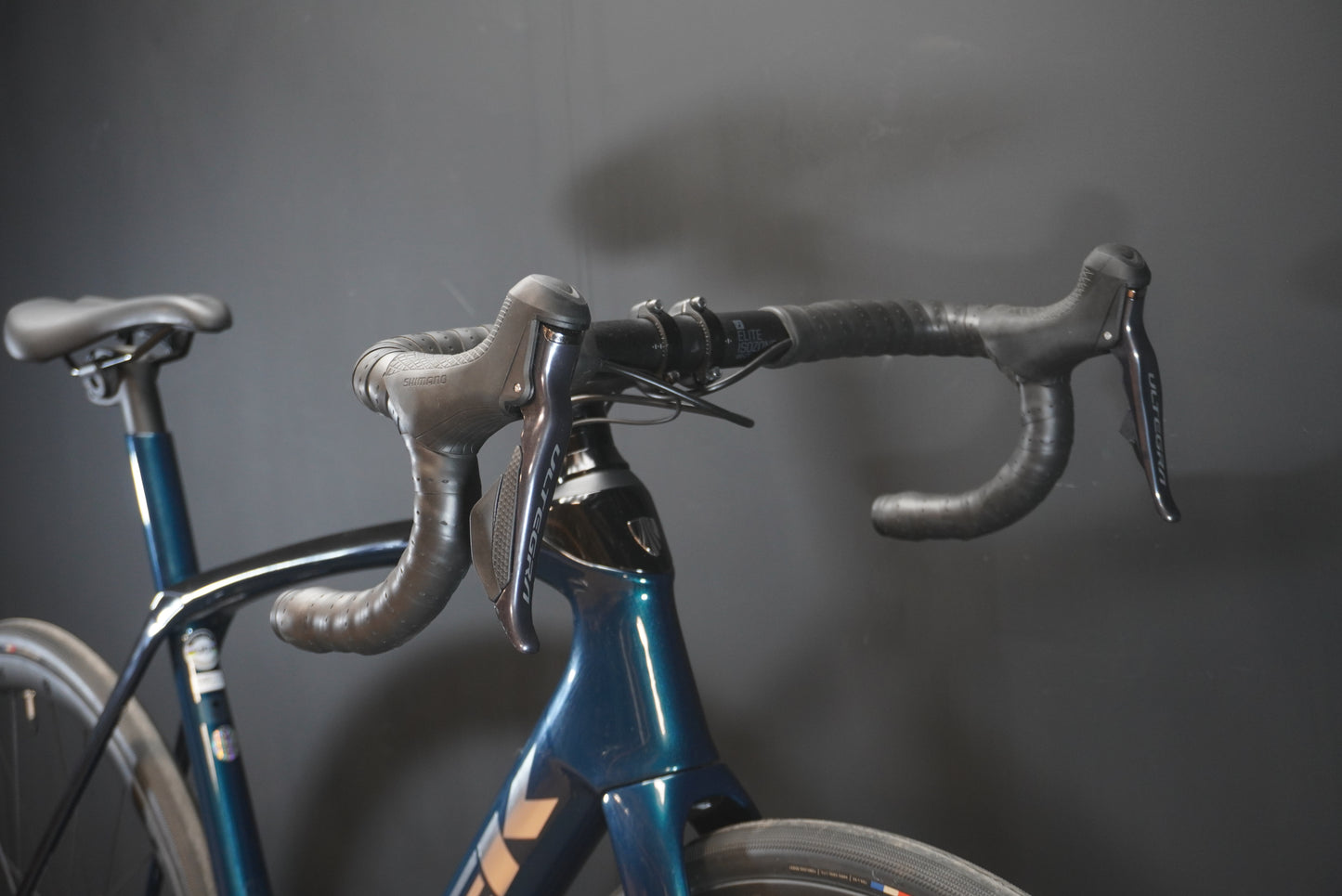 Trek Domane SL7 Gen 3 Ultegra Di2  Carbon Disc Road Bike 2021 - 56cm